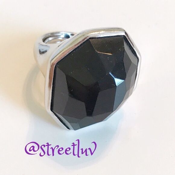 Stella & Dot Nouvelle Black Silver Cocktail Ring Adjustable - Picture 4 of 5